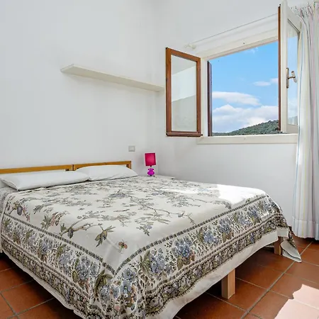Vela Blu Il Laghetto Apartmán *